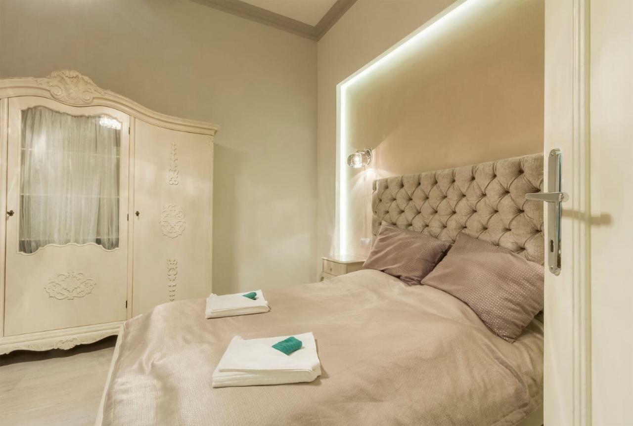 Vori Vori De Luxe Apartment Boedapest Buitenkant foto